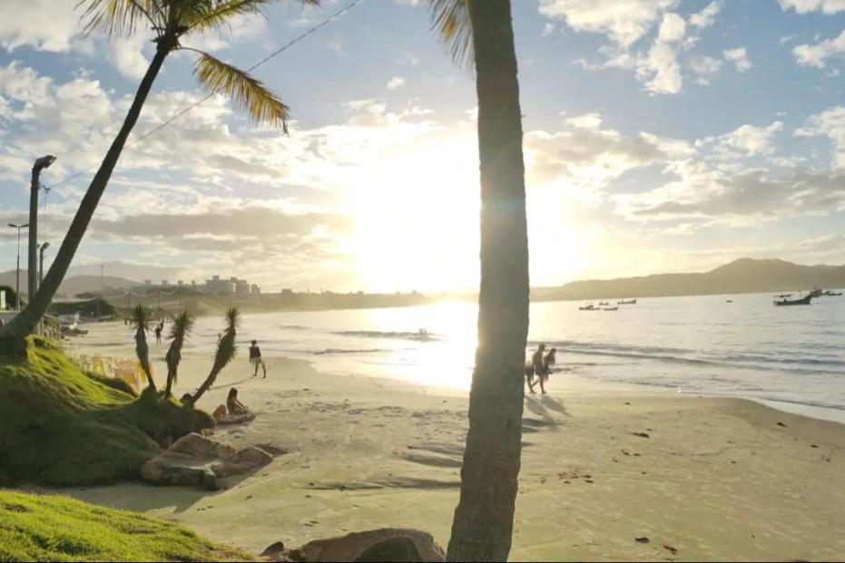 Apartamento Aconchegante A 200 Metros Da Praia Florianópolis Buitenkant foto
